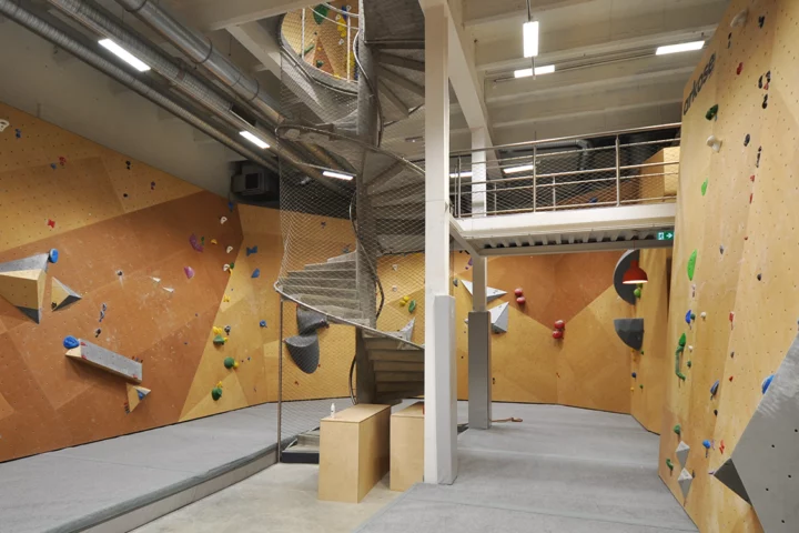 Salle de Sport & Restaurant : Design Circulaire — AIM