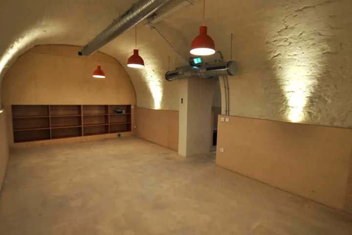 Salle de Sport & Restaurant : Design Circulaire — AIM