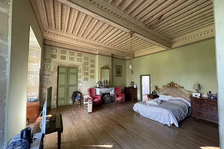 DIAGNOSTIC ARCHITECTURAL D’UN CHÂTEAU DU XIIème SIÈCLE - chambre